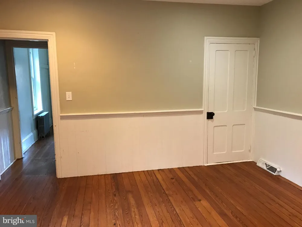 5370 ROUTE 212 Kintnersville, PA 18930