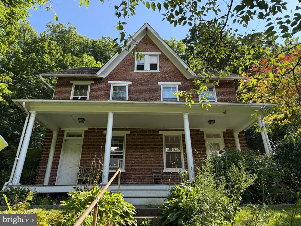 5370 ROUTE 212 Kintnersville, PA 18930