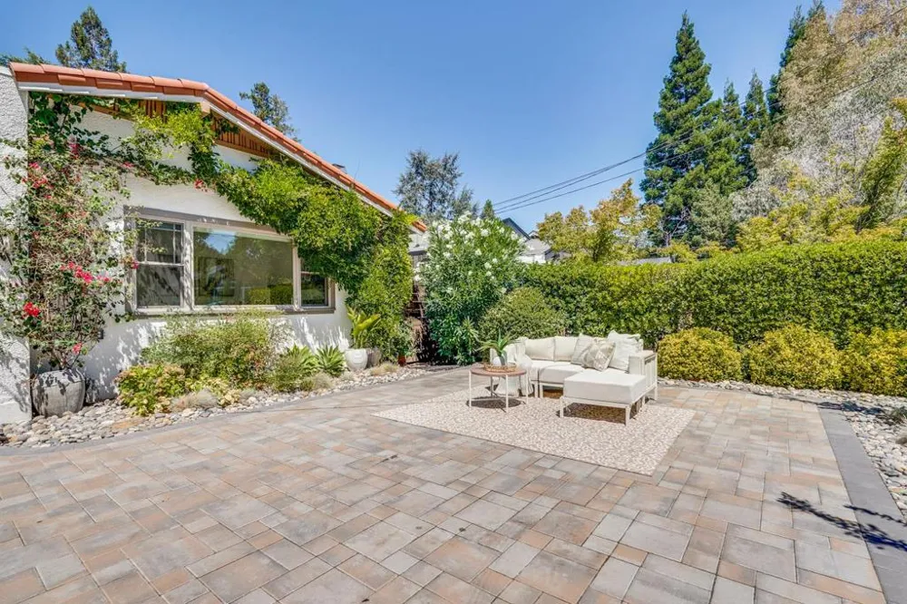 245 Los Gatos Boulevard Los Gatos, CA 95030