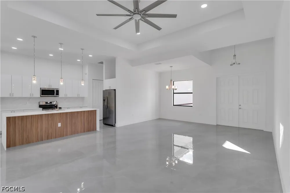 5th Street SW Lehigh Acres, FL 33976