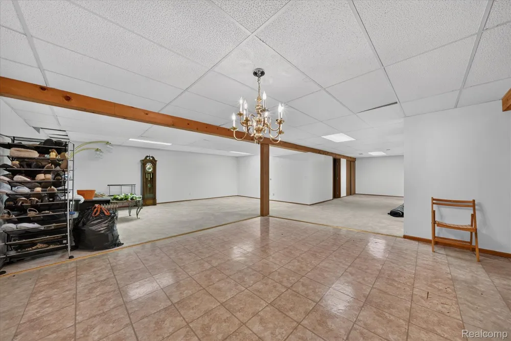 11897 Chase Boulevard Livonia City, MI 48150