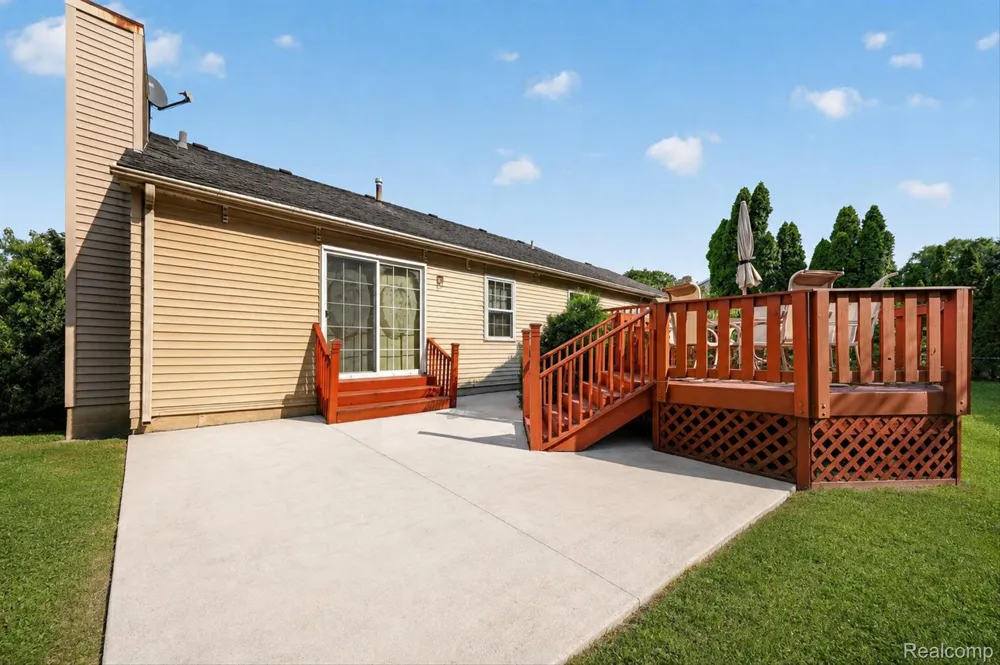 11897 Chase Boulevard Livonia City, MI 48150