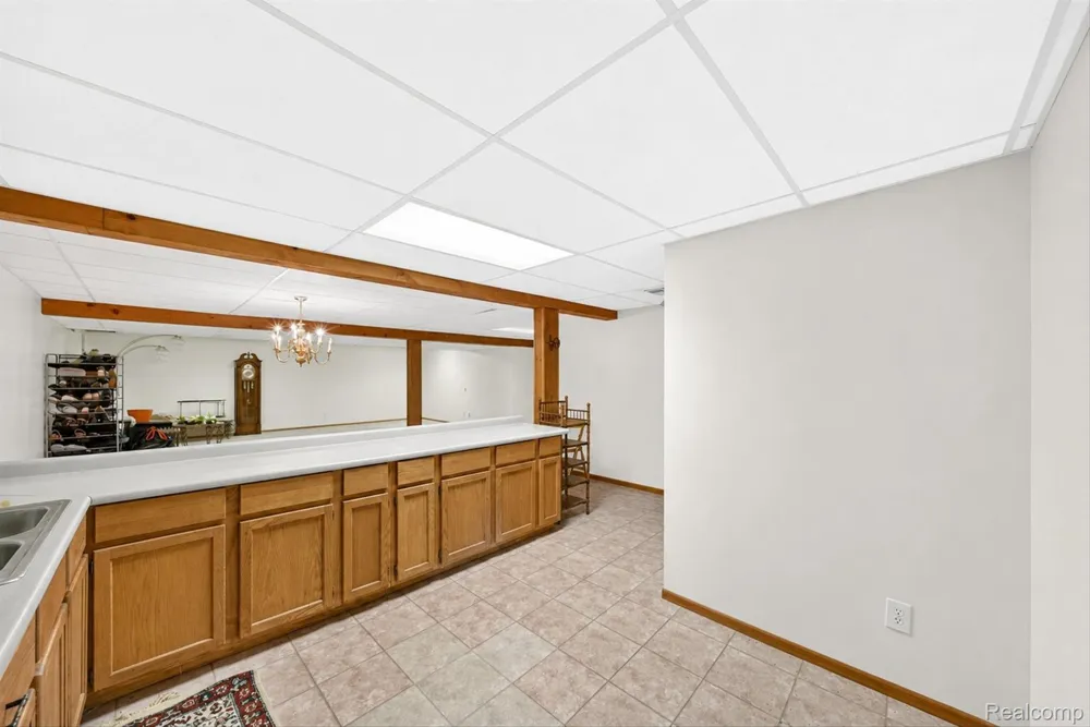 11897 Chase Boulevard Livonia City, MI 48150