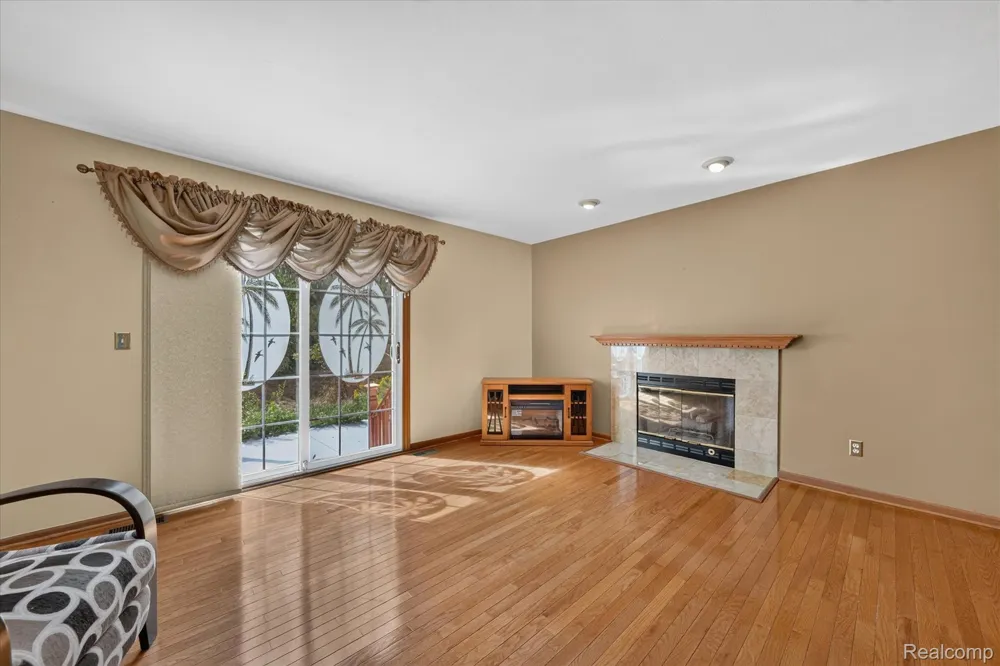 11897 Chase Boulevard Livonia City, MI 48150