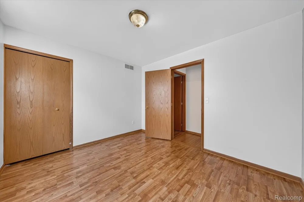 11897 Chase Boulevard Livonia City, MI 48150