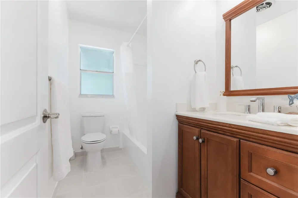 6520 MEADOWBROOK LANE New Port Richey, FL 34653