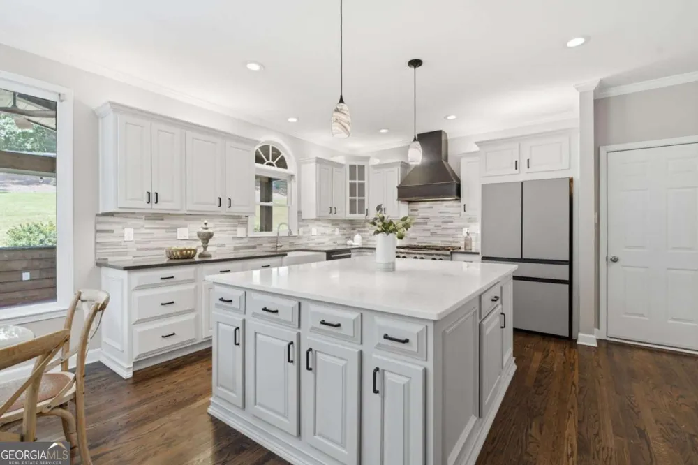 112 Grandcrest DR Suwanee, GA 30024