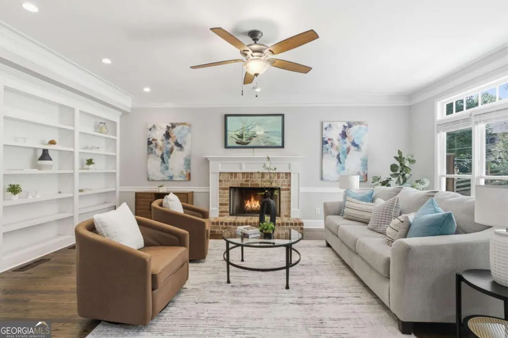 112 Grandcrest DR Suwanee, GA 30024