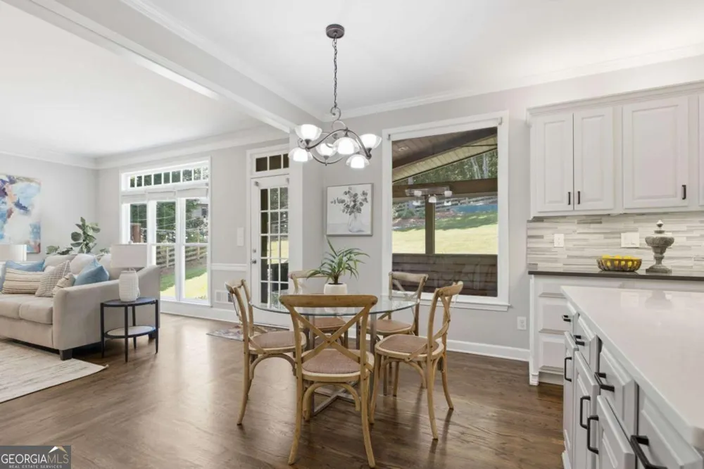 112 Grandcrest DR Suwanee, GA 30024