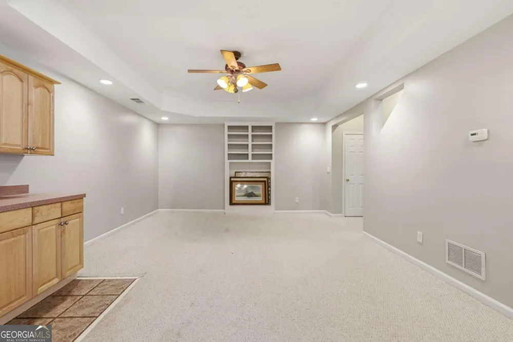 112 Grandcrest DR Suwanee, GA 30024