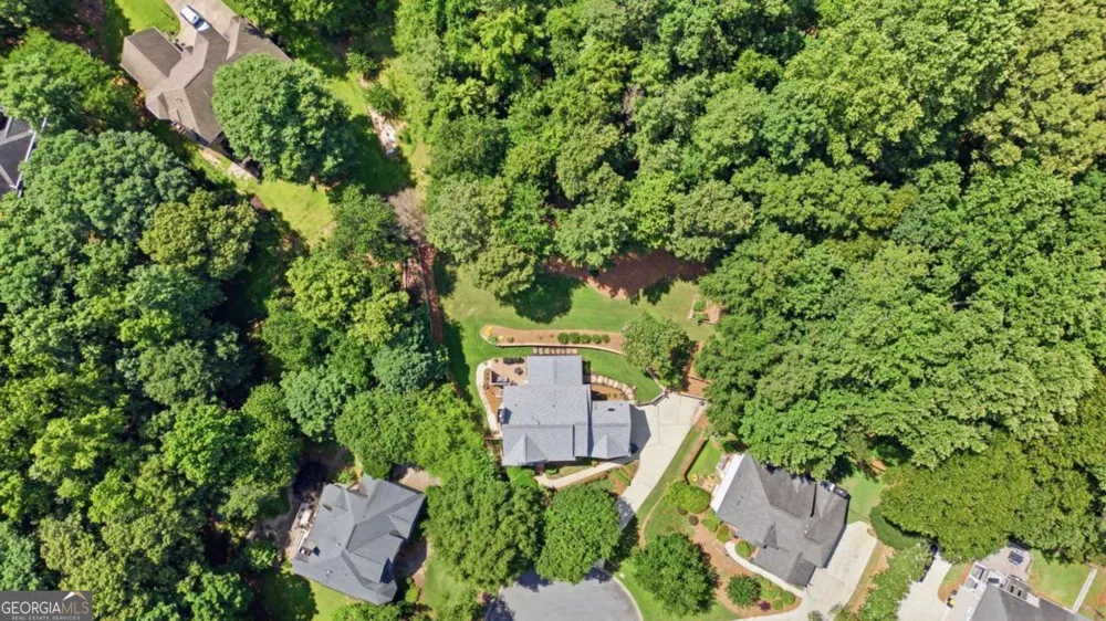 112 Grandcrest DR Suwanee, GA 30024