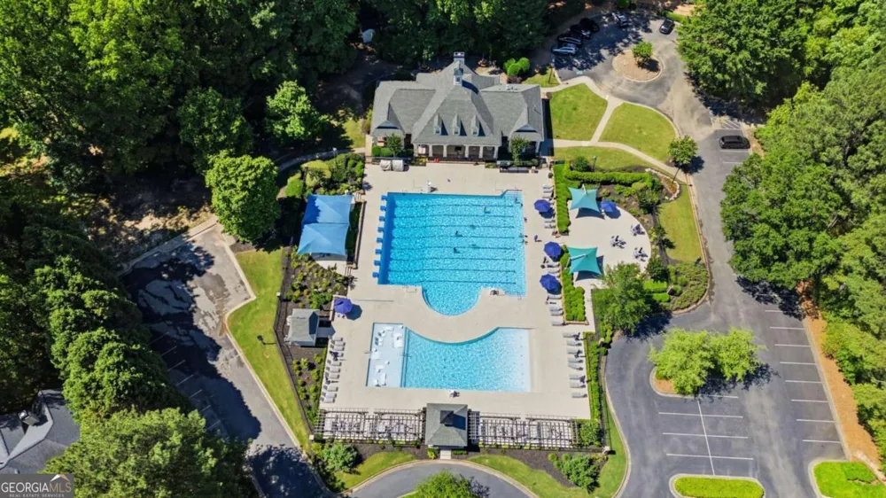 112 Grandcrest DR Suwanee, GA 30024