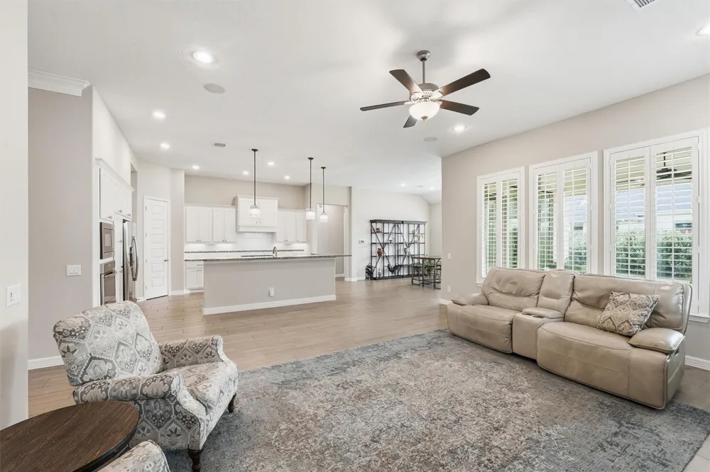 3411 Dover Valley Drive Houston, TX 77059