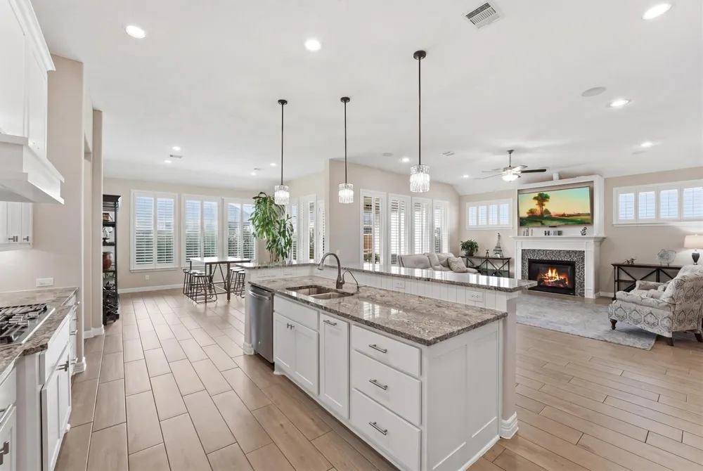 3411 Dover Valley Drive Houston, TX 77059