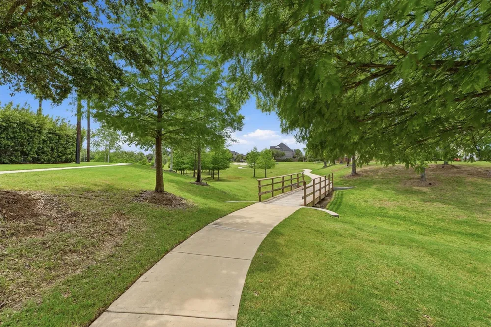 3411 Dover Valley Drive Houston, TX 77059