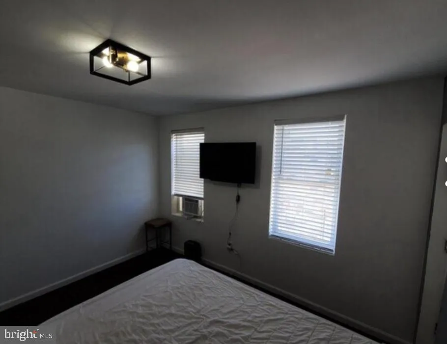 2720 E MONUMENT STREET Baltimore, MD 21205