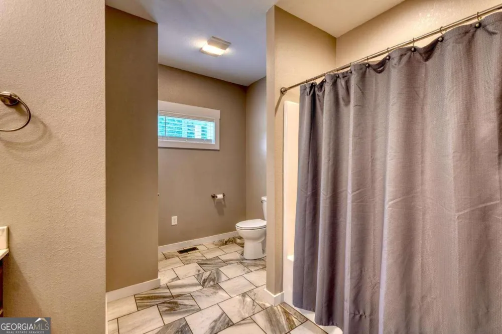 192 Flowers DR Blairsville, GA 30512