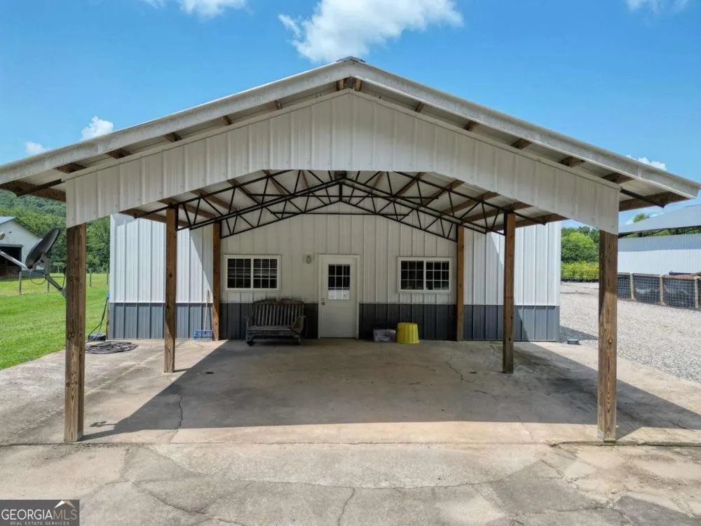 192 Flowers DR Blairsville, GA 30512