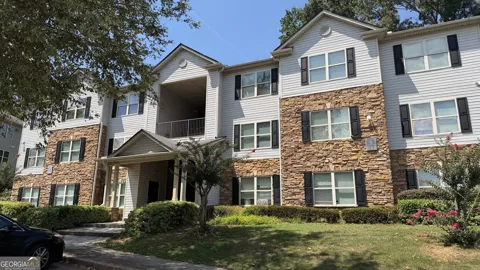 2102 Fairington Club DR