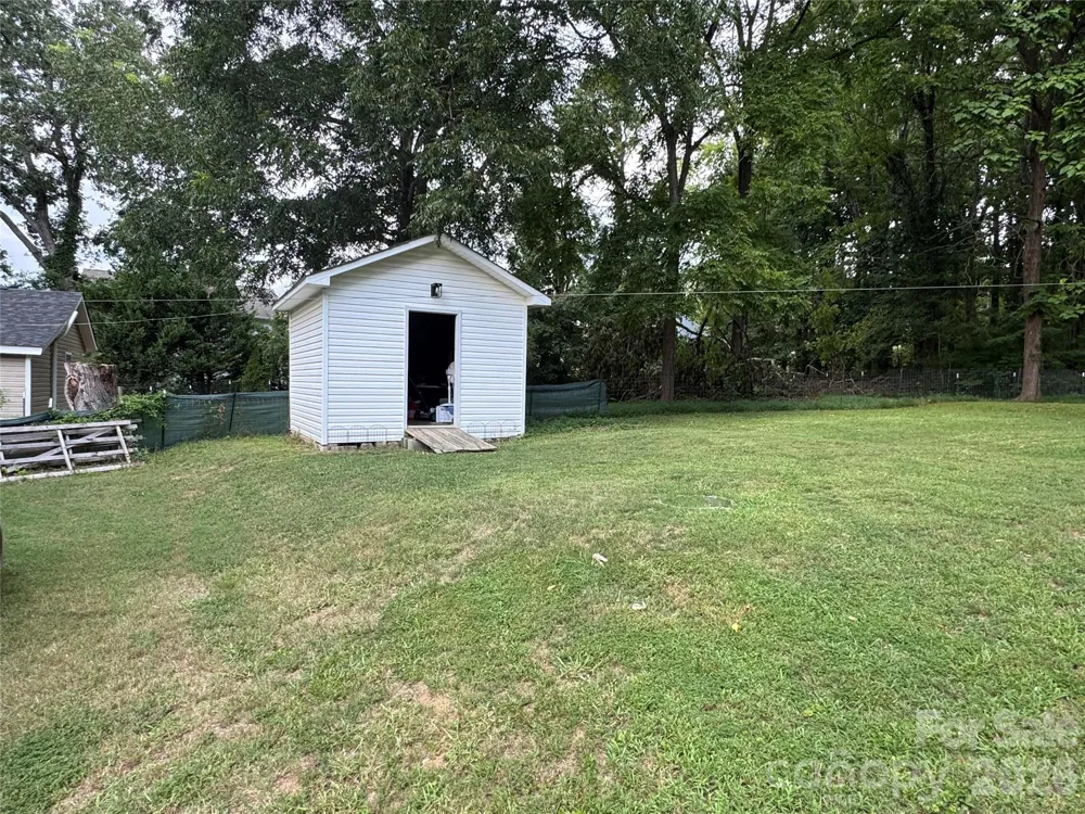 410 Spring Street Denton, NC 27239