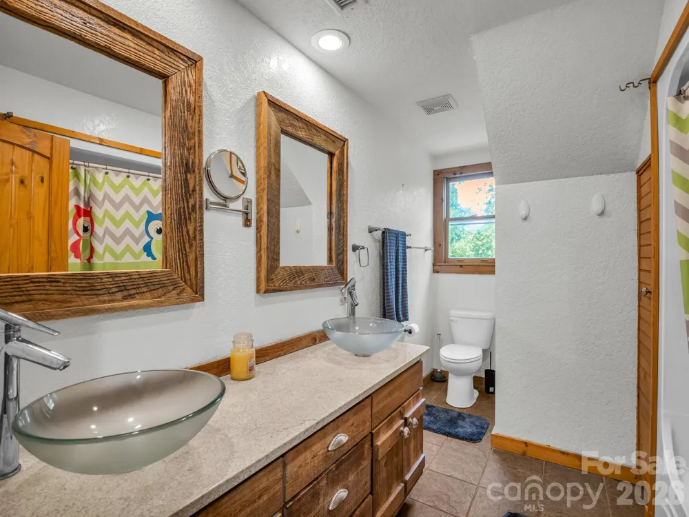 209 Chrysalis Lane Lake Lure, NC 28746
