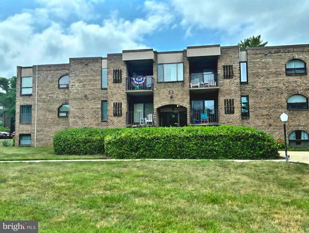 20 SILVERWOOD CIRCLE #5 Annapolis, MD 21403