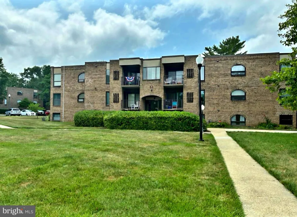 20 SILVERWOOD CIRCLE #5 Annapolis, MD 21403