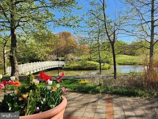 20 SILVERWOOD CIRCLE #5 Annapolis, MD 21403
