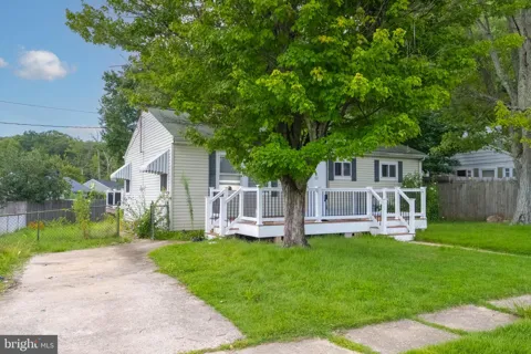 90 MOYER DRIVE