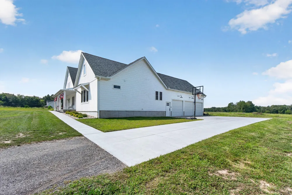 11174 Easton Road Rives Junction, MI 49277