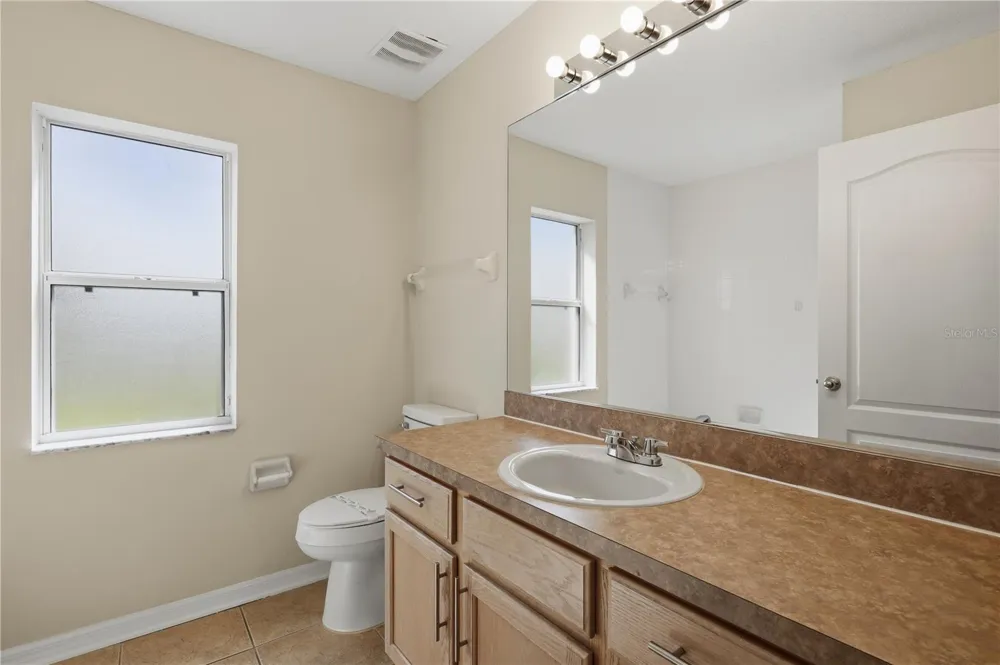 15 RIDLEY LANE Palm Coast, FL 32164