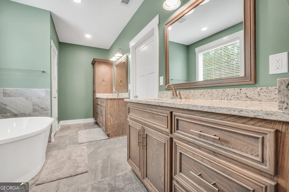76 Brookhollow DR Monticello, GA 31064