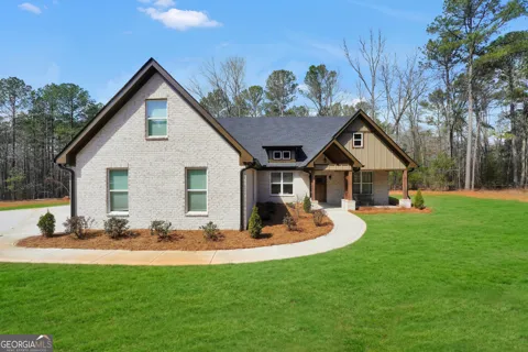 76 Brookhollow DR