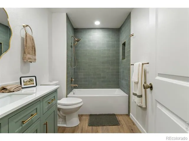 272 Ley Drive La Salle, CO 80645