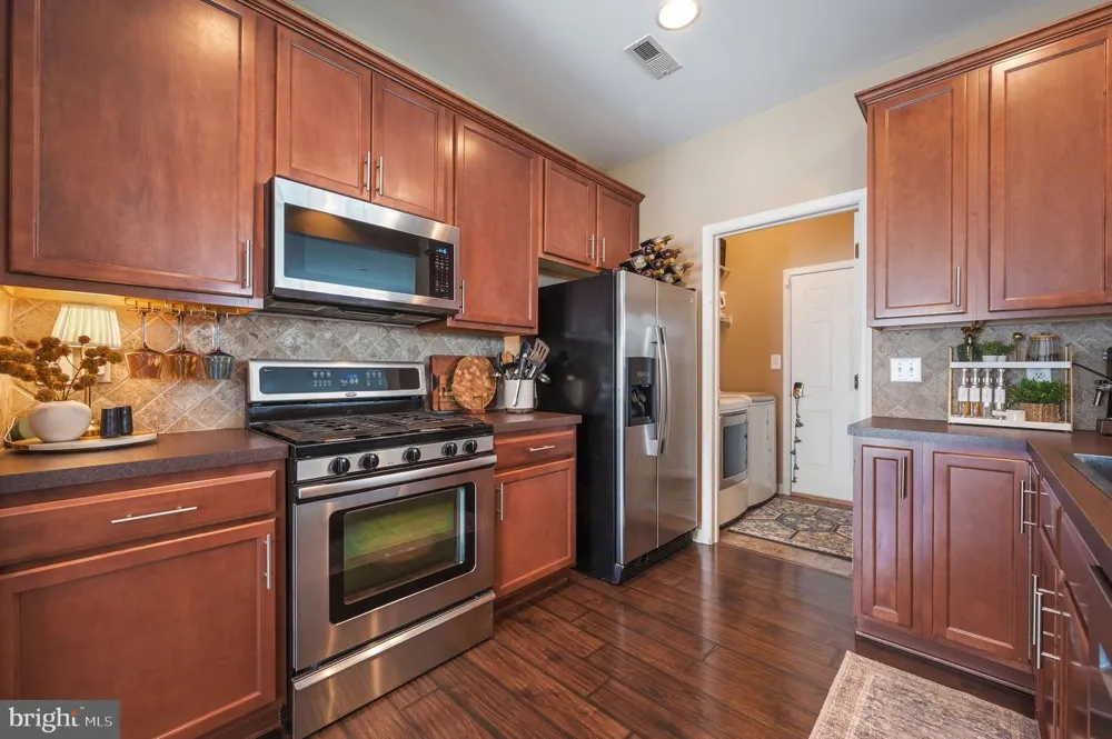 33 DILWORTHTOWN DRIVE Smyrna, DE 19977