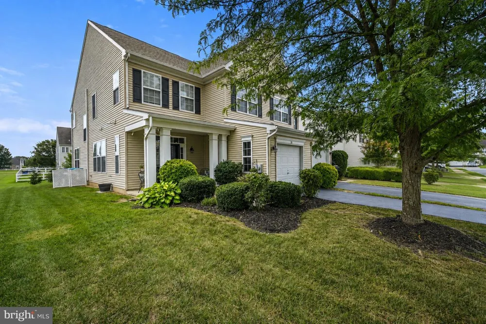 33 DILWORTHTOWN DRIVE Smyrna, DE 19977