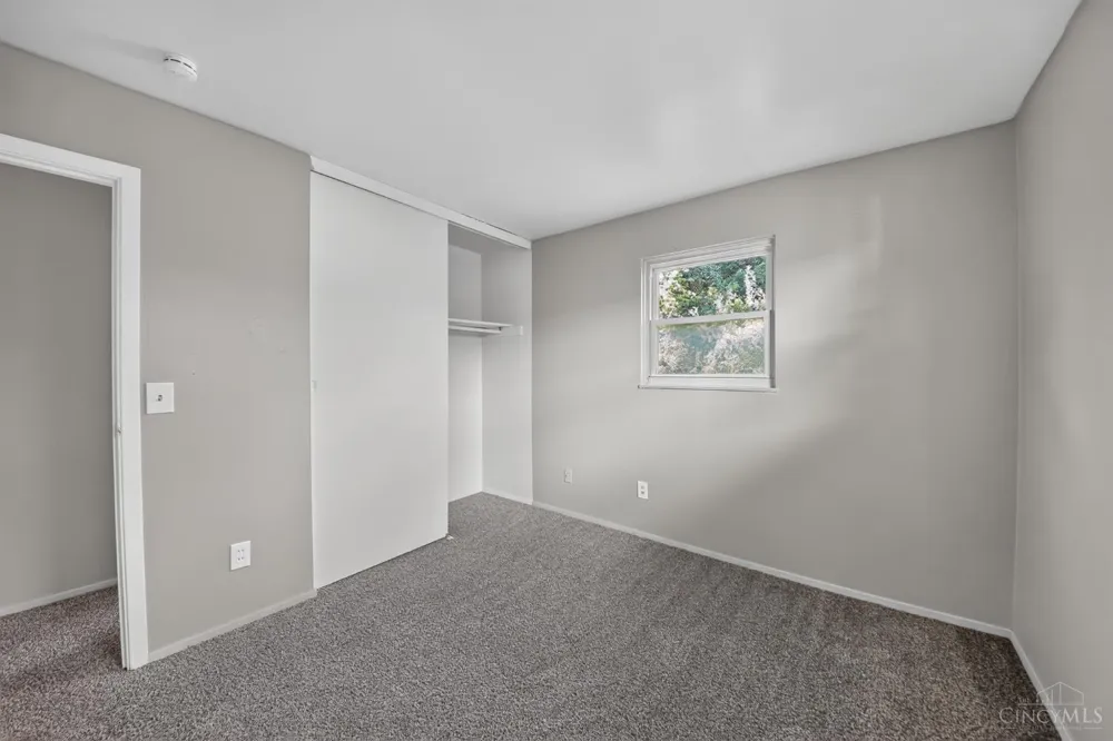 1959 Lotushill Drive Springfield, OH 45240