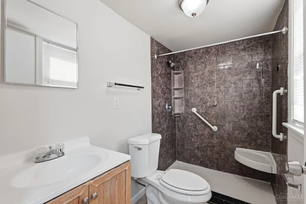 3708 Cross Street Cheviot, OH 45211