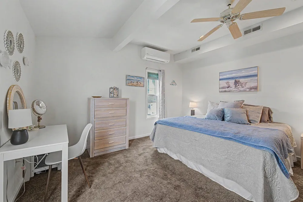 128 38th Street Sea Isle City, NJ 08243