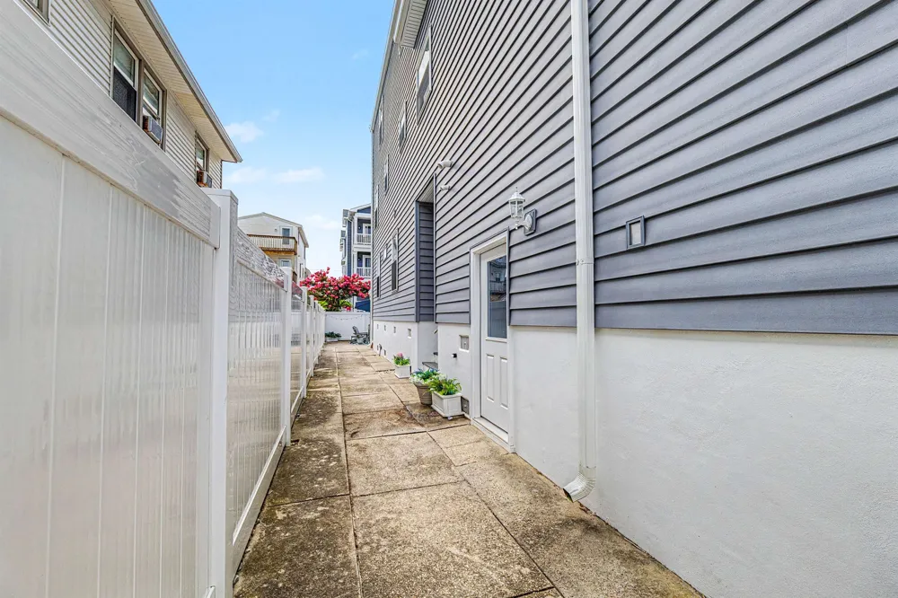 128 38th Street Sea Isle City, NJ 08243