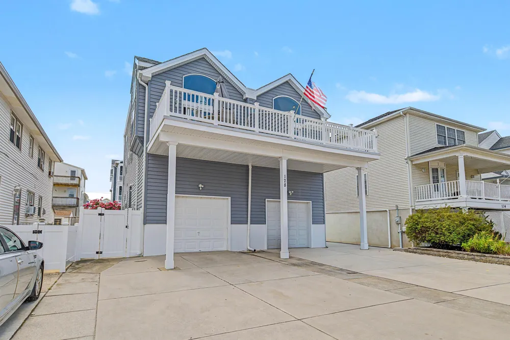 128 38th Street Sea Isle City, NJ 08243