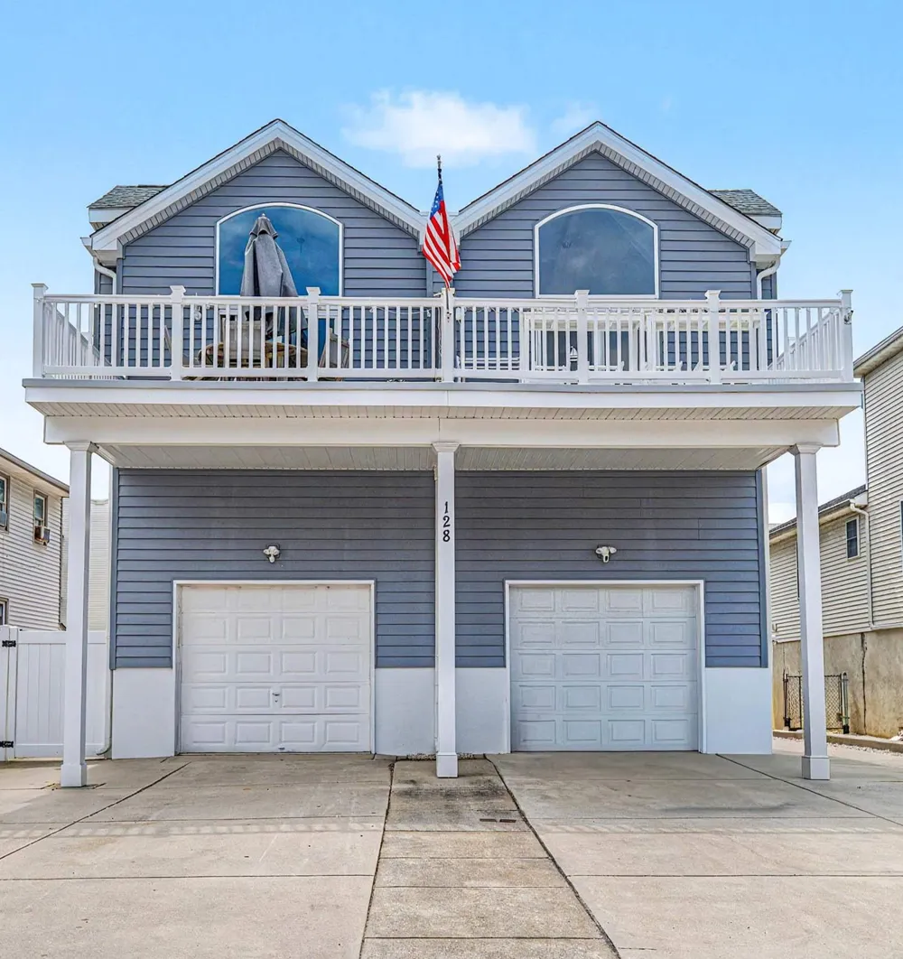 128 38th Street Sea Isle City, NJ 08243