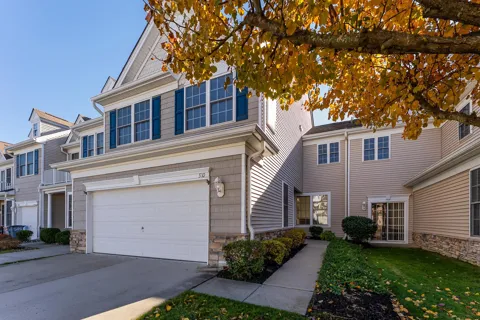 510 W Hampton Court