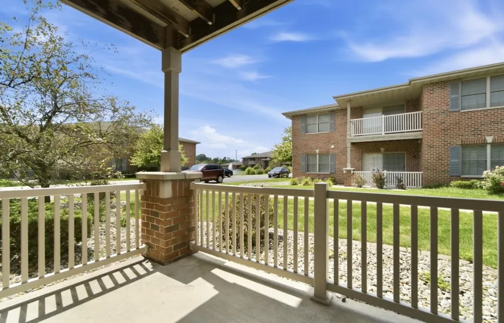 629 Cambridge Court #1-dct Munster, IN 46321