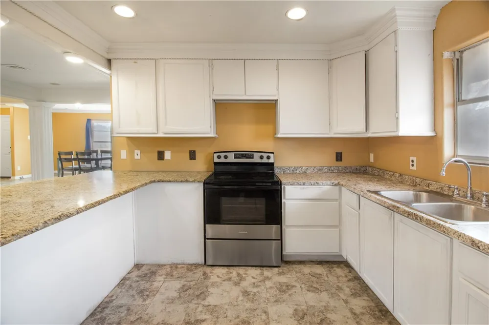 5305 Surrey Corpus Christi, TX 78415