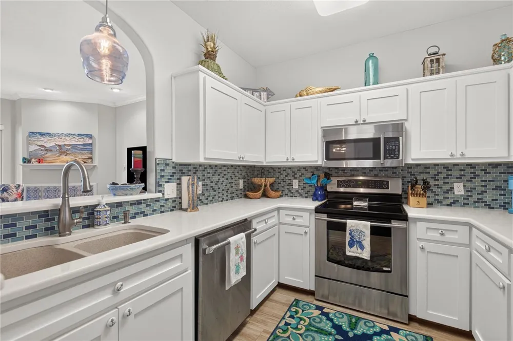 15402 Gun Cay Court #604 Corpus Christi, TX 78418