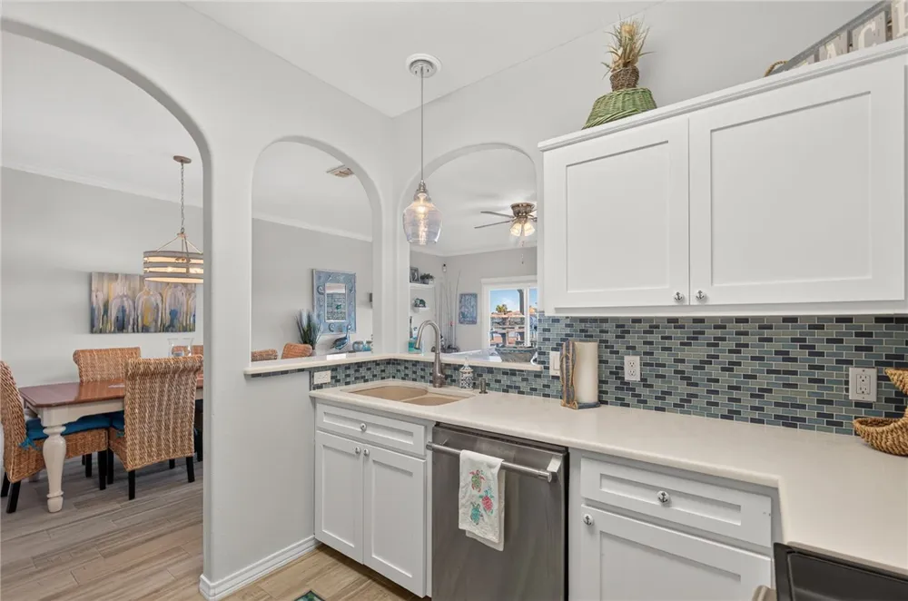 15402 Gun Cay Court #604 Corpus Christi, TX 78418