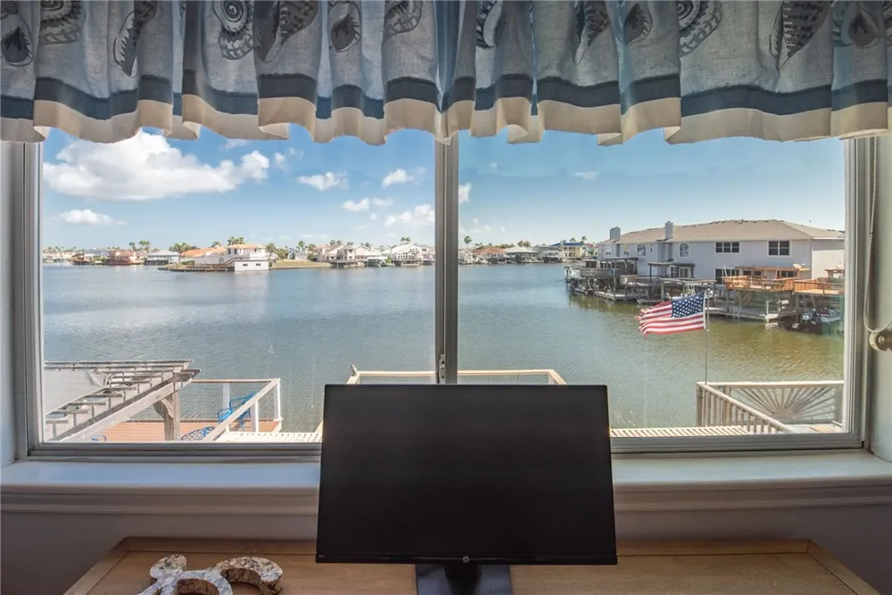 15402 Gun Cay Court #604 Corpus Christi, TX 78418