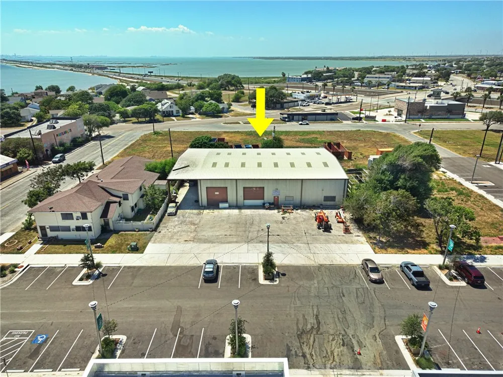 615 Houston Street Portland, TX 78374