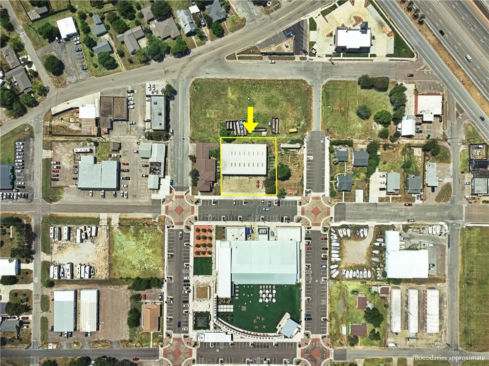 615 Houston Street Portland, TX 78374